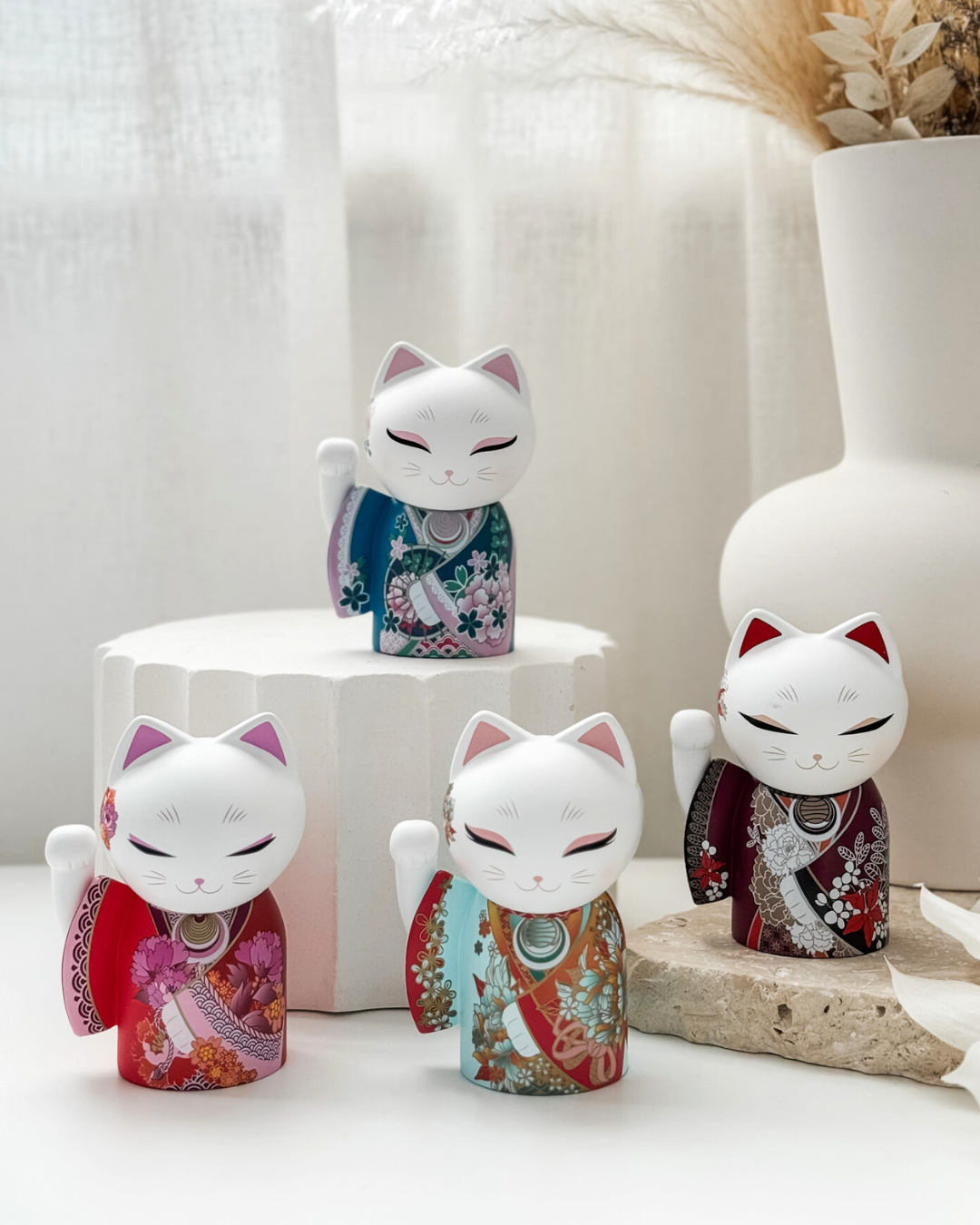 Maneki Neko Figurines