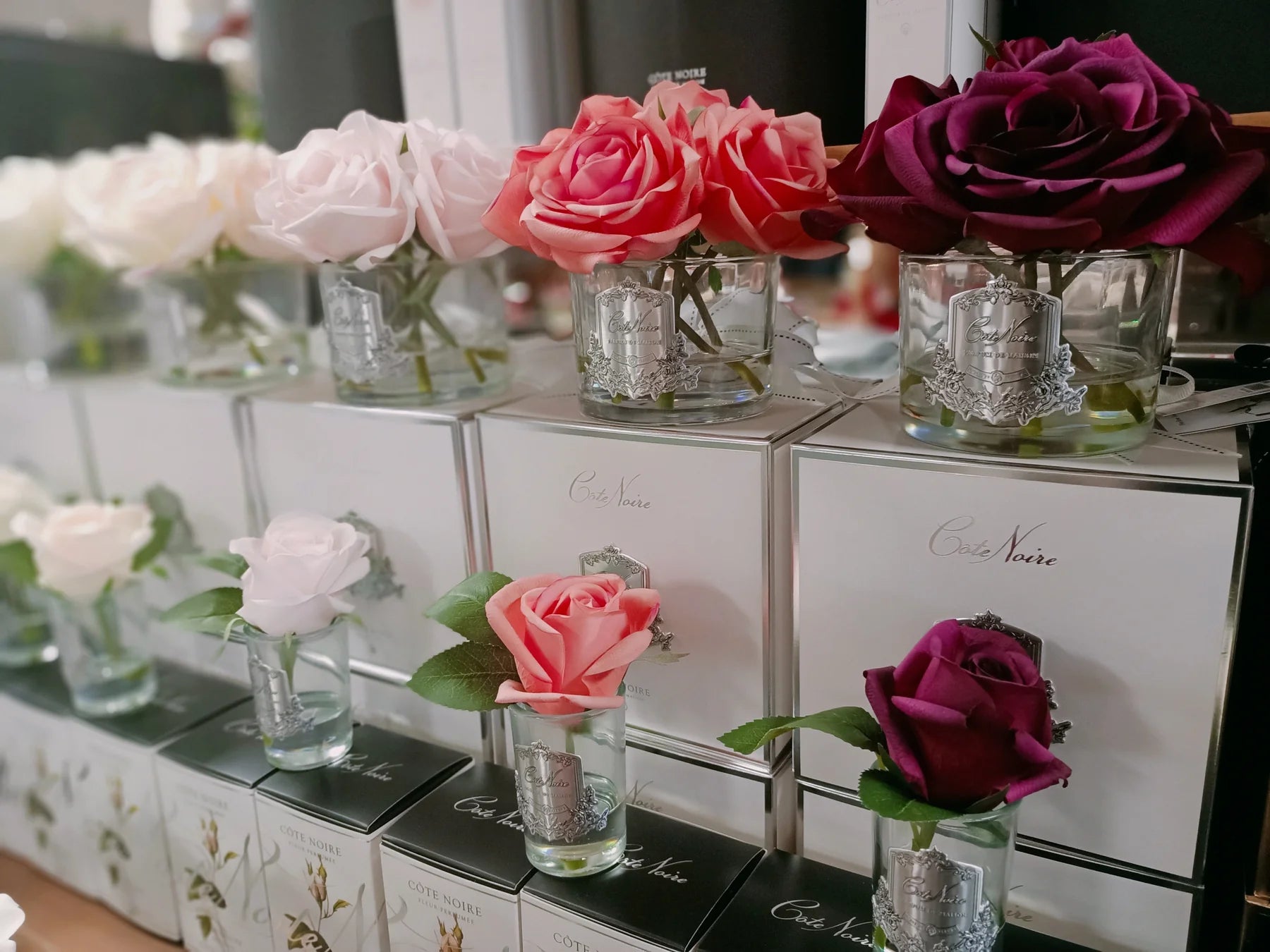 Cote Noire Perfumed Natural Touch Rose Bud - Clear - Red - GMR44