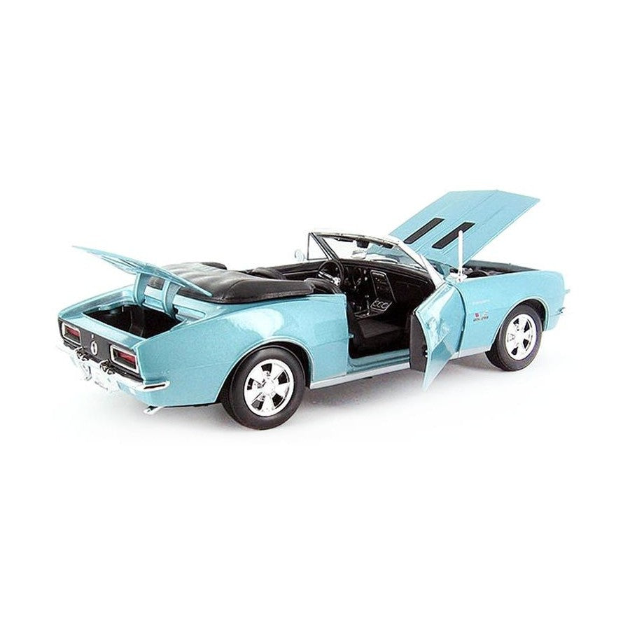 Maisto 1:18 1967 Chevrolet Camaro SS 396 Convertible teal diecast model front angle view