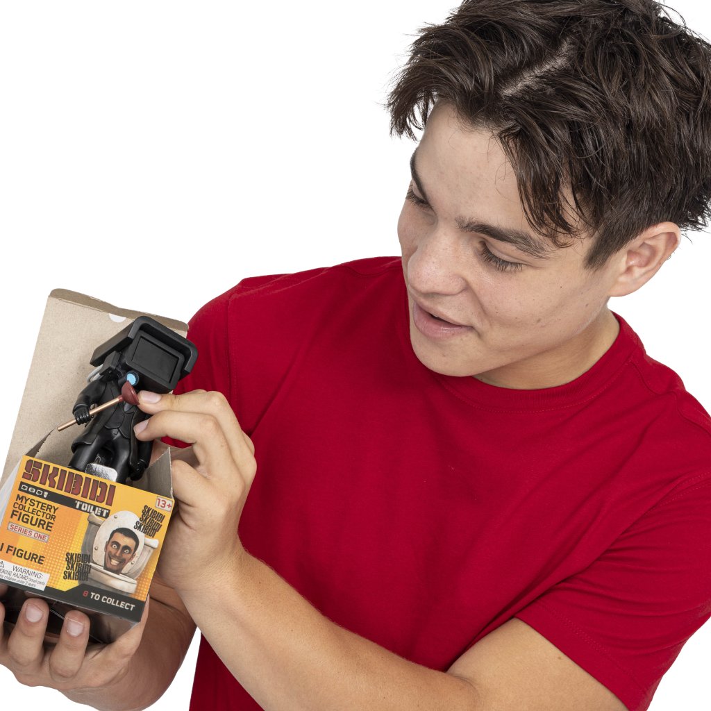 Unboxing a Skibidi Toilet Series 1 collector figure