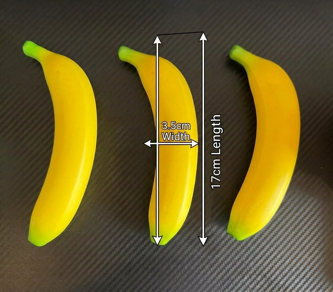 Three life-size banana squishies with dimensions of 17 cm long and 3.5 cm wide