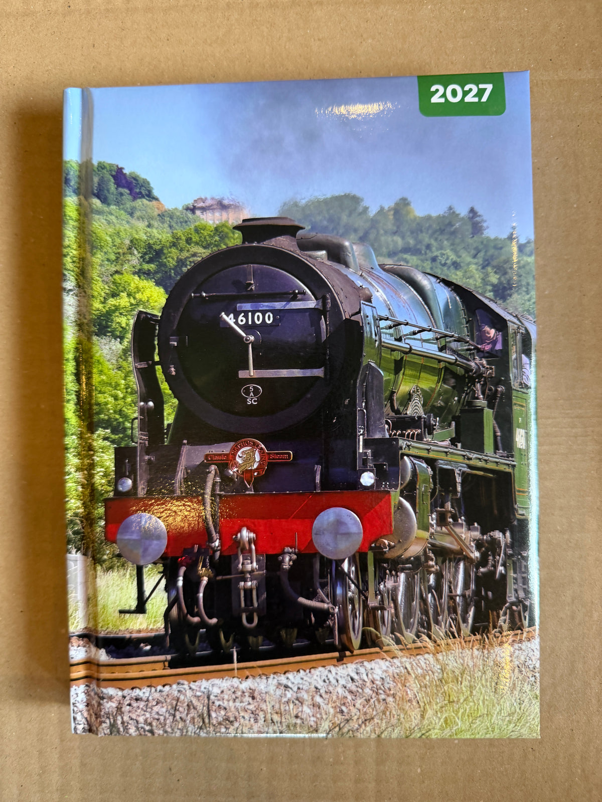 Red Robin A5 Padded 2027 Diary 218x155mm Week To View Varieties, 2027 A5 Diary