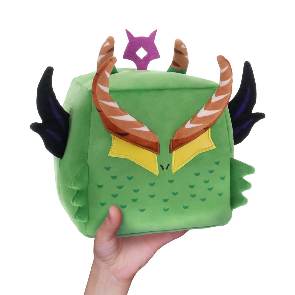BLOX FRUITS 8 inch Mystery Deluxe Plush includes 1 DLC Code