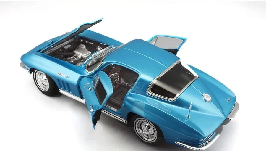 Maisto 1/18 Diecast Special Edition 1965 Chevrolet Corvette Metallic Blue Model