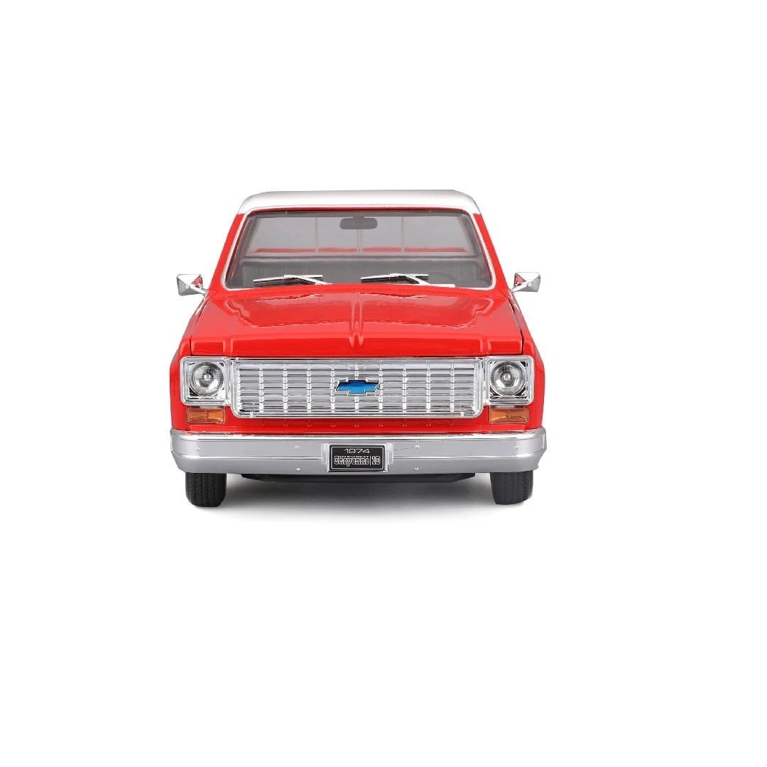 Maisto 1/18 Diecast Special Edition 1974 Chevrolet C10 Cheyenne Super Red Model
