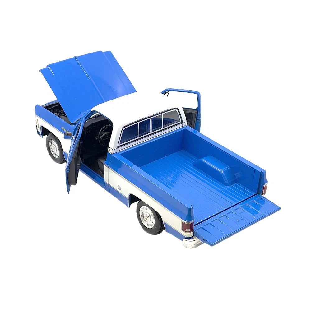 Maisto 1/18 1974 Chevrolet C10 Cheyenne Super Blue Special Edition Die Cast Model Car
