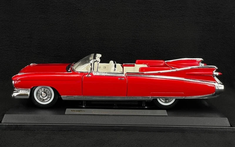 Maisto 1/18 1959 Cadillac Eldorado Biarritz Convertible Premium Edition Die Cast