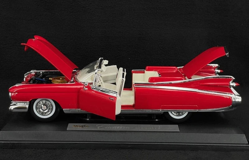 Maisto 1/18 1959 Cadillac Eldorado Biarritz Convertible Premium Edition Die Cast