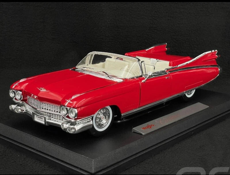 Maisto 1/18 1959 Cadillac Eldorado Biarritz Convertible Premium Edition Die Cast