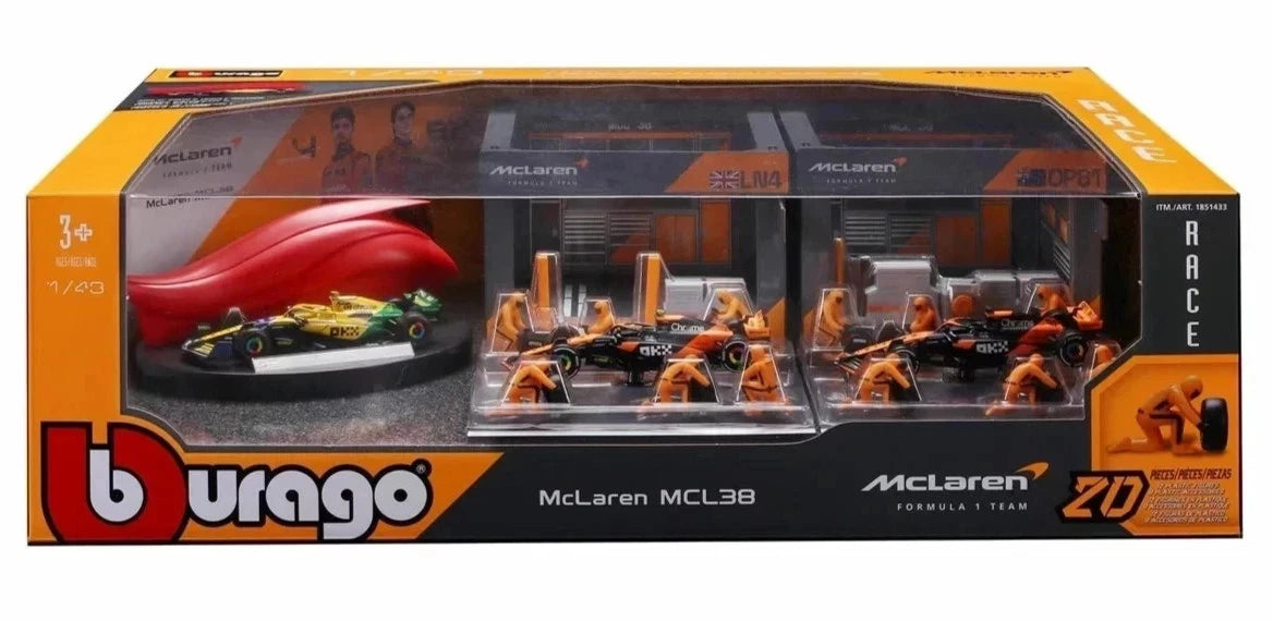Bburago McLaren MCL38 L. Norris Formula 1 Team Deluxe Paddock/Pit Set