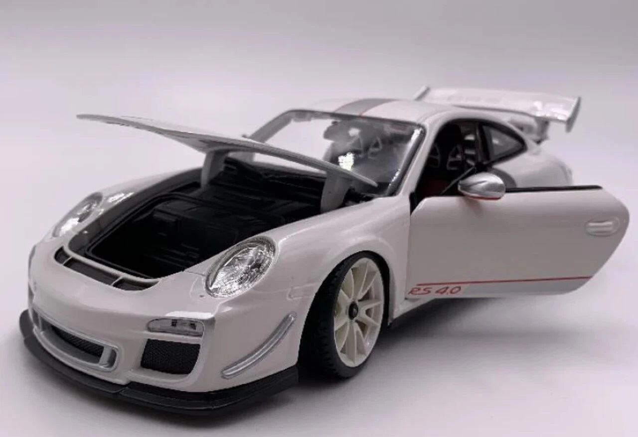 Bburago 1:18 Scale Porsche 911 GT3 RS 4.0 2012 Diecast Model Car White